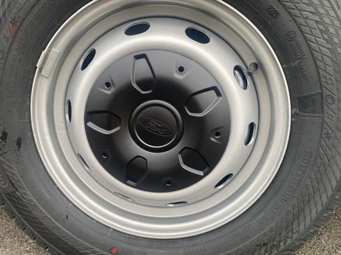 New 2026 Ford Transit 250 148 Medium Roof w/ Load Area Protection Package image 29