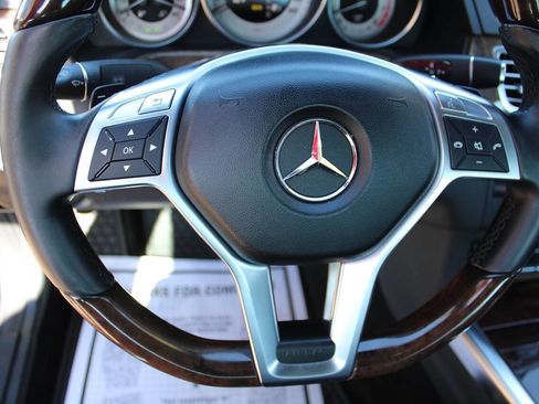 Used 2014 Mercedes-Benz E 350 E 350 Sport 4MATIC AWD 4dr Sed image 25