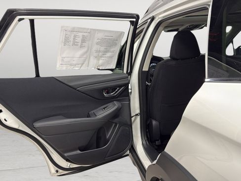 Certified 2025 Subaru Outback Premium image 28