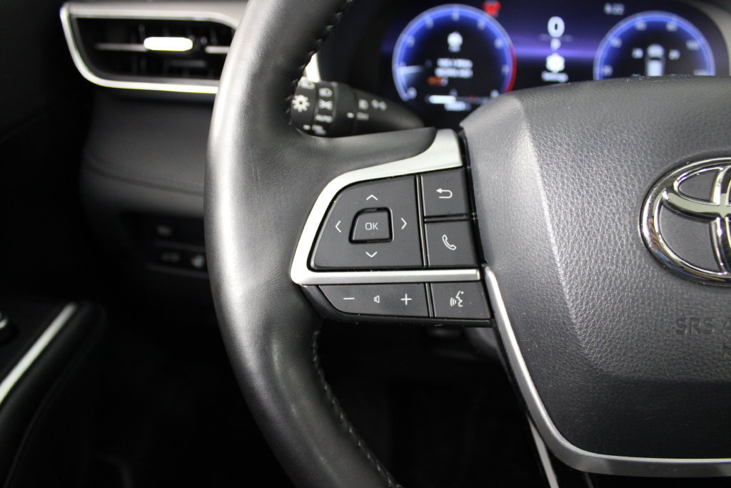 Used 2023 Toyota Highlander Limited AWD/4WD image 22