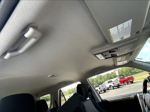 Used 2020 Toyota 4Runner SR5 image 22