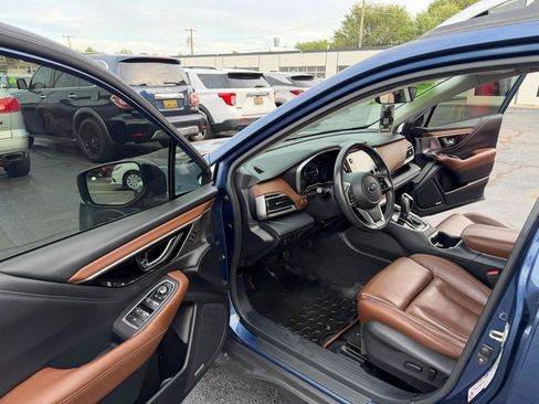 Used 2020 Subaru Outback Touring XT AWD/4WD image 12