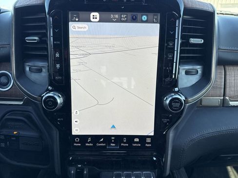 Used 2022 RAM 3500 Limited image 19