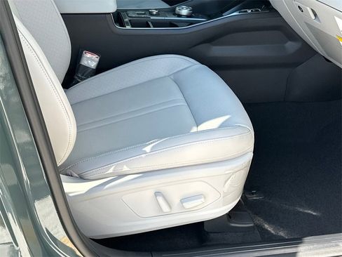 New 2025 Kia Sorento EX w/ EX Panoramic Sunroof Package image 14