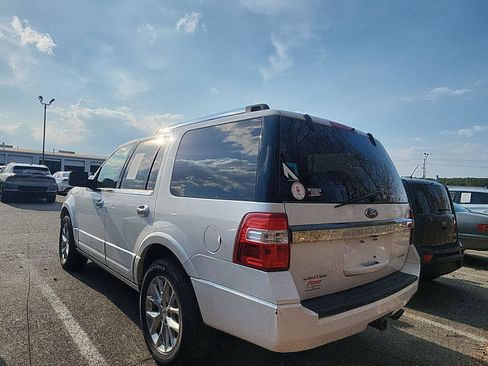 Used 2016 Ford Expedition Limited w/ Equipment Group 301A image 2