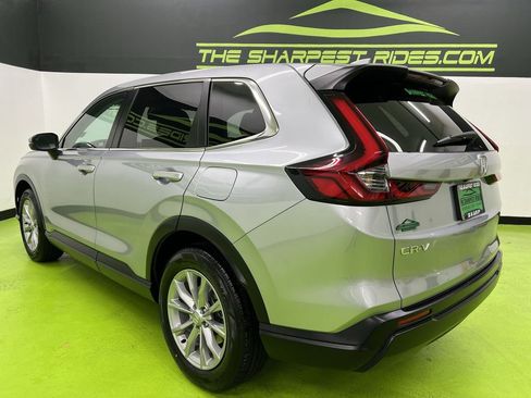 Used 2023 Honda CR-V EX image 7