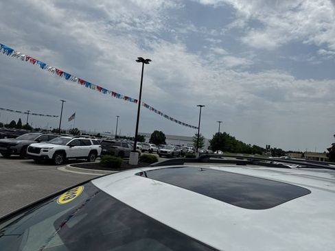 Used 2019 Honda Odyssey Elite image 9