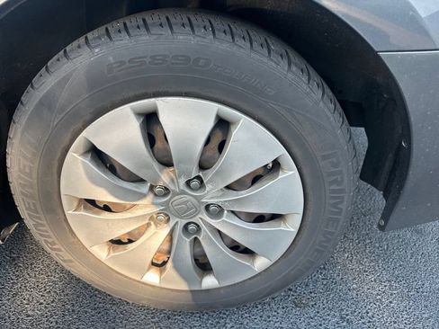 Used 2011 Honda Accord LX image 5
