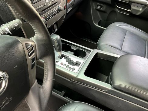 Used 2014 Nissan Armada Platinum image 15