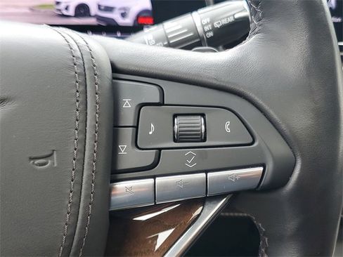 Used 2023 Cadillac Escalade ESV Sport Platinum w/ LPO, ONYX Package image 25