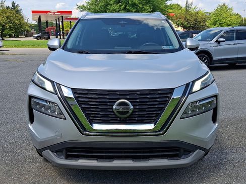 Used 2021 Nissan Rogue SV w/ Premium Package AWD/4WD image 2