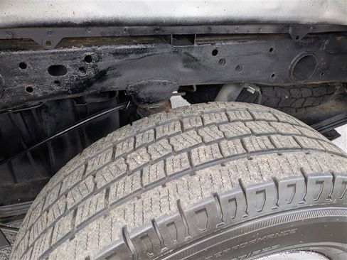 Used 2019 GMC Sierra 2500 4x4 Crew Cab w/ Sierra Convenience Package image 11