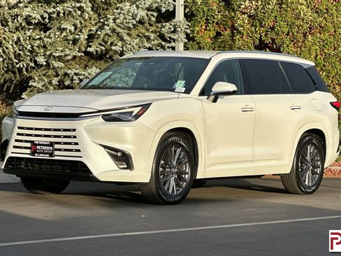 Used 2024 Lexus TX 350 AWD image 9