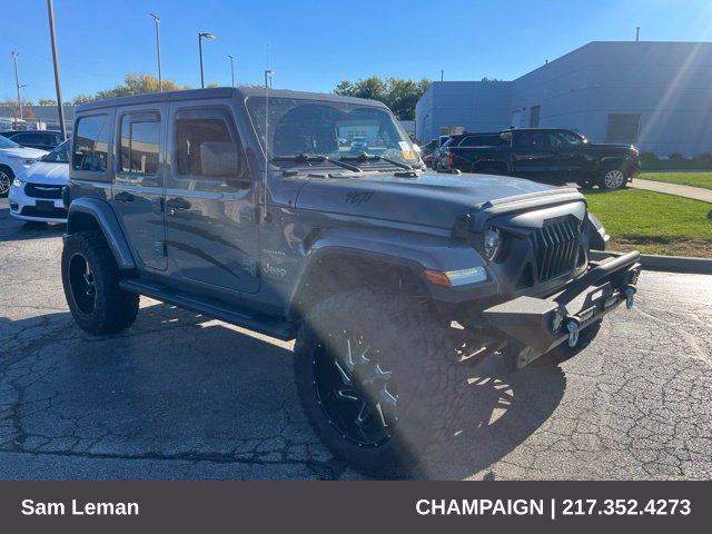 Used 2022 Jeep Wrangler Unlimited Sahara w/ LED Lighting Group AWD/4WD image 8