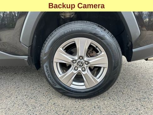 Used 2023 Toyota RAV4 XLE w/ Convenience Package image 13