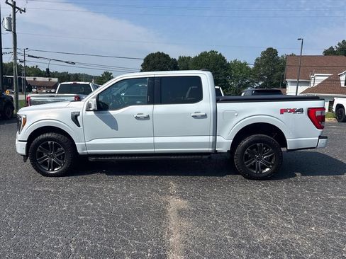 Used 2022 Ford F150 Lariat w/ Equipment Group 502A High AWD/4WD image 4