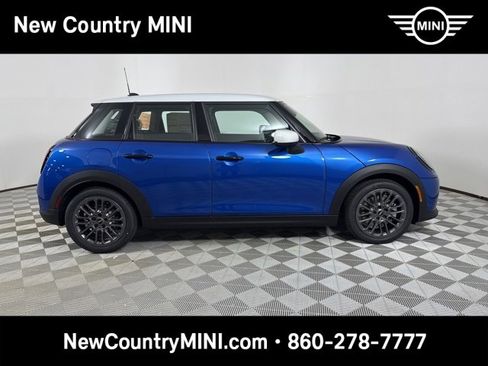 New 2025 MINI Cooper 4-Door Hardtop image 8