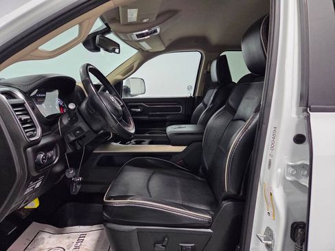 Used 2022 RAM 2500 Laramie image 3