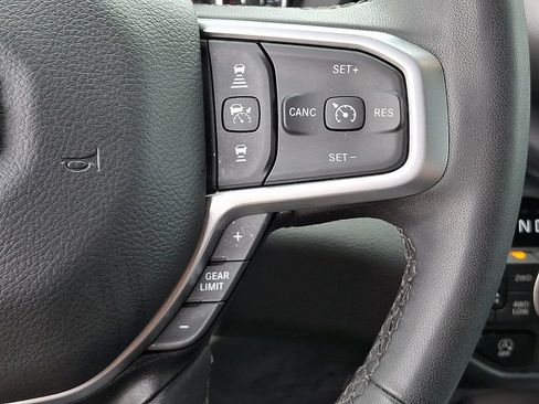 Used 2025 RAM 1500 Big Horn AWD/4WD image 22