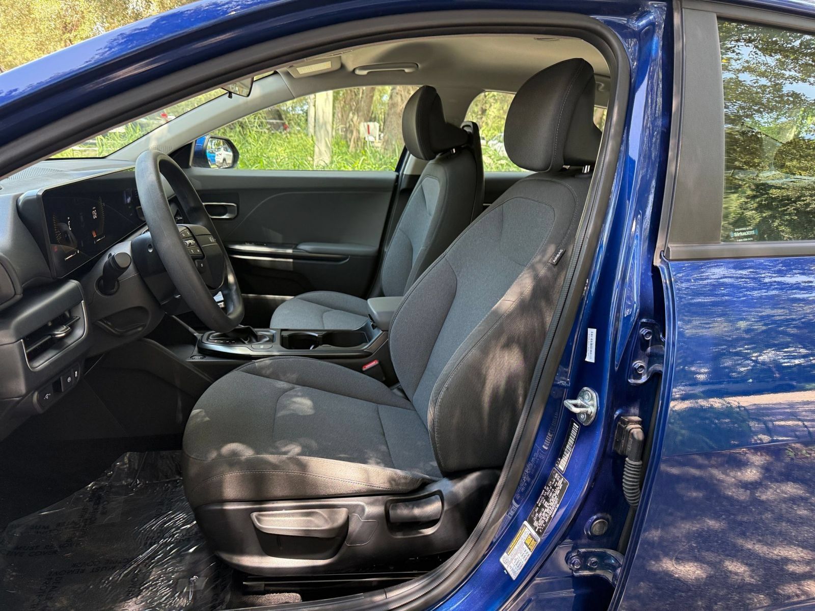 Used 2025 Kia K4 FWD image 33