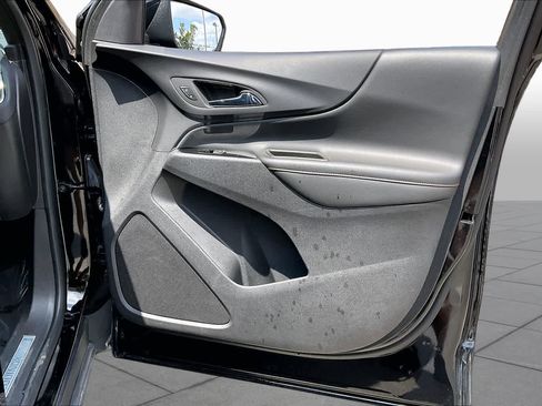 Used 2023 Chevrolet Equinox Premier w/ Redline Edition FWD image 23