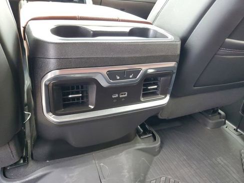 Used 2025 GMC Sierra 2500 Denali Ultimate w/ Max Trailering Package AWD/4WD image 16