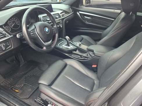 Used 2018 BMW 330i xDrive Sedan w/ Convenience Package AWD/4WD image 3