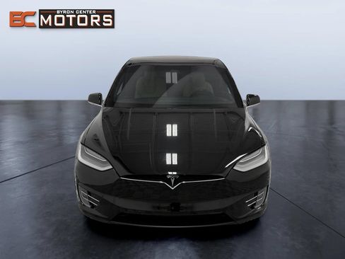 Used 2020 Tesla Model X Long Range AWD/4WD image 10