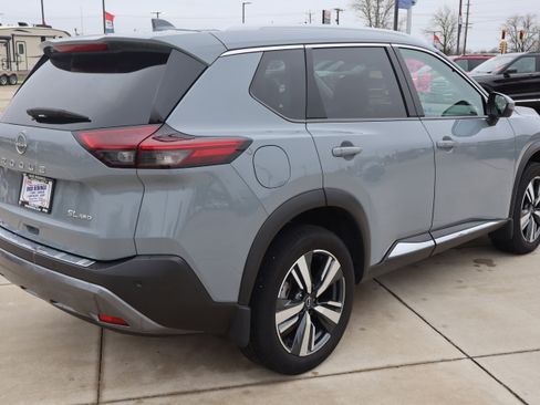 Used 2023 Nissan Rogue SL AWD/4WD image 6