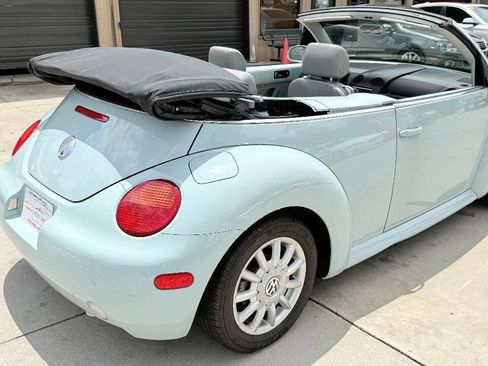 Used 2004 Volkswagen Beetle GLS FWD image 22
