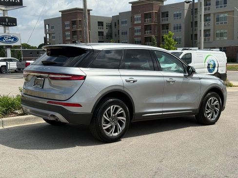 Certified 2024 Lincoln Corsair AWD w/ Equipment Group 101A image 3