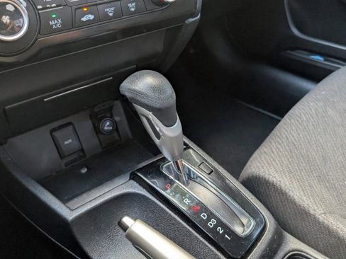Used 2013 Honda Civic LX image 39