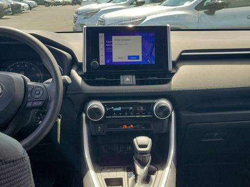 Used 2023 Toyota RAV4 LE FWD image 19