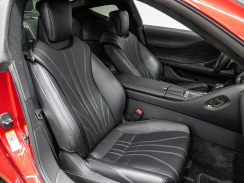 Used 2018 Lexus LC 500 Coupe w/ Touring Package RWD image 24