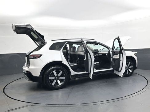 Used 2024 Honda Prologue Touring image 39