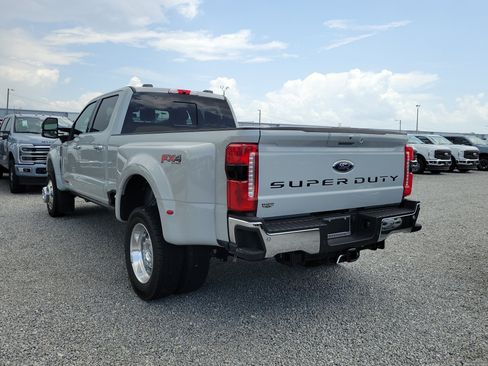 New 2026 Ford F450 Lariat w/ Lariat Ultimate Package AWD/4WD image 7