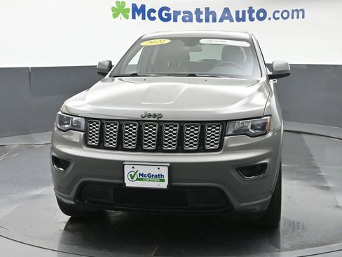 Used 2021 Jeep Grand Cherokee Laredo X AWD/4WD image 5
