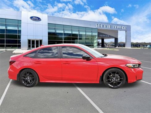 Used 2025 Honda Civic Sport image 5