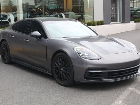 Used 2018 Porsche Panamera 4S AWD/4WD image 10