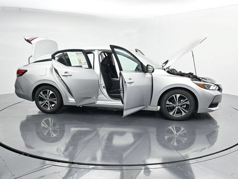 Used 2021 Nissan Sentra SV FWD image 43