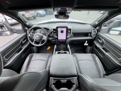 Used 2025 RAM 2500 Laramie image 23