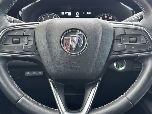 Certified 2023 Buick Envision Avenir image 18