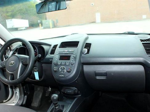 Used 2013 Kia Soul image 13