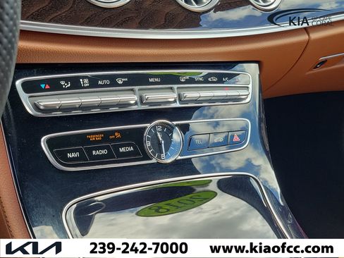 Used 2018 Mercedes-Benz E 400 Cabriolet image 23