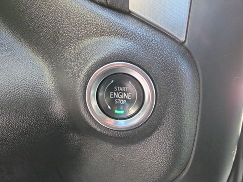 Used 2021 GMC Sierra 1500 Elevation w/ Preferred Package AWD/4WD image 23