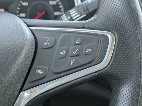 Used 2023 Chevrolet Malibu LS FWD image 24
