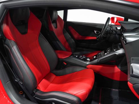 Used 2015 Lamborghini Huracan LP 610-4 AWD/4WD image 17