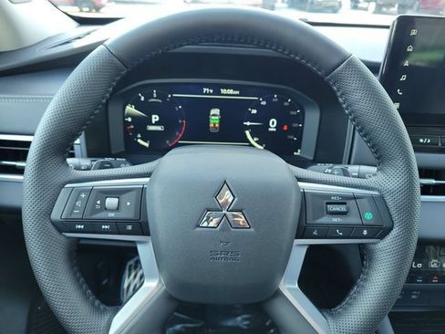 New 2026 Mitsubishi Outlander SEL FWD image 25