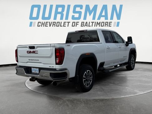 Used 2023 GMC Sierra 2500 SLE w/ SLE Value Package; image 6