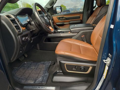 Used 2023 RAM 1500 Limited w/ Body Color Bumper Group image 19